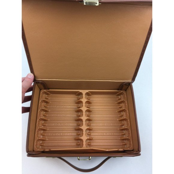 Cassette Tape Case Holder 12 Brown Faux Leather Travel Storage - Picture 8 of 12